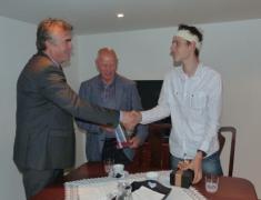 Dr. Zver čestital kolesarju Mateju Mohoriču Dr. Zver čestital kolesarju Mateju Mohoriču