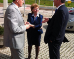 Dr. Milan Zver v pogovoru z županom Brezovice Metodom Ropretom in Marjeto Cotman, nekdanjo ministrico