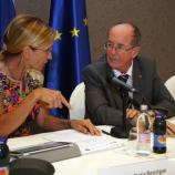 Javna tribuna "Združujemo za prihodnost" Javna tribuna "Združujemo za prihodnost"